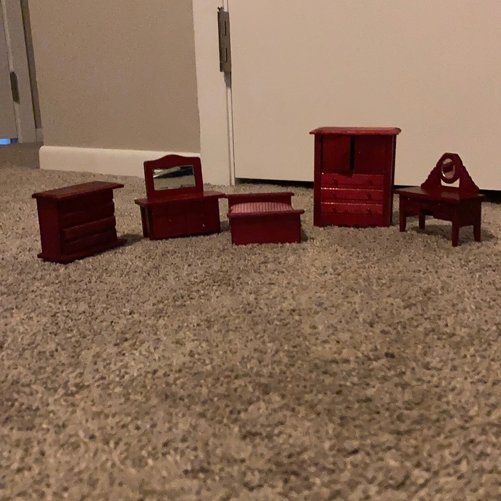 Vintage Dollhouse furniture set